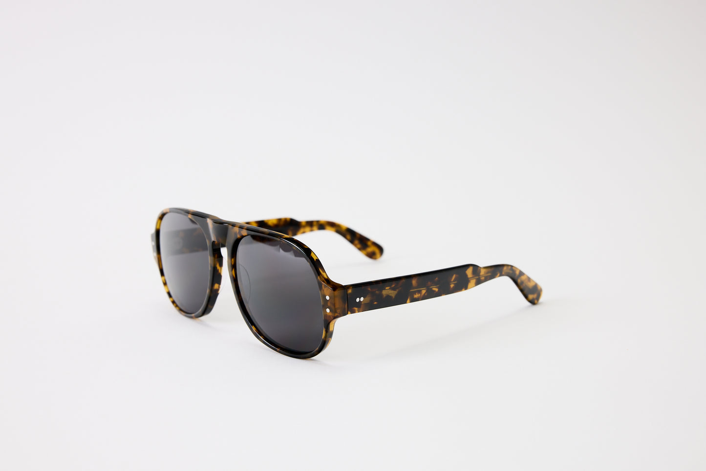 NEW YORK EYERISH, Belfasts, Light Tortoise with Grey Lenses