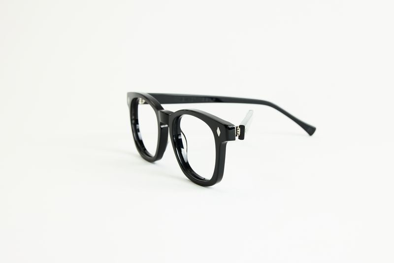 NEW YORK EYERISH, Castlerock. Rx Prescription Lenses with Black Frames