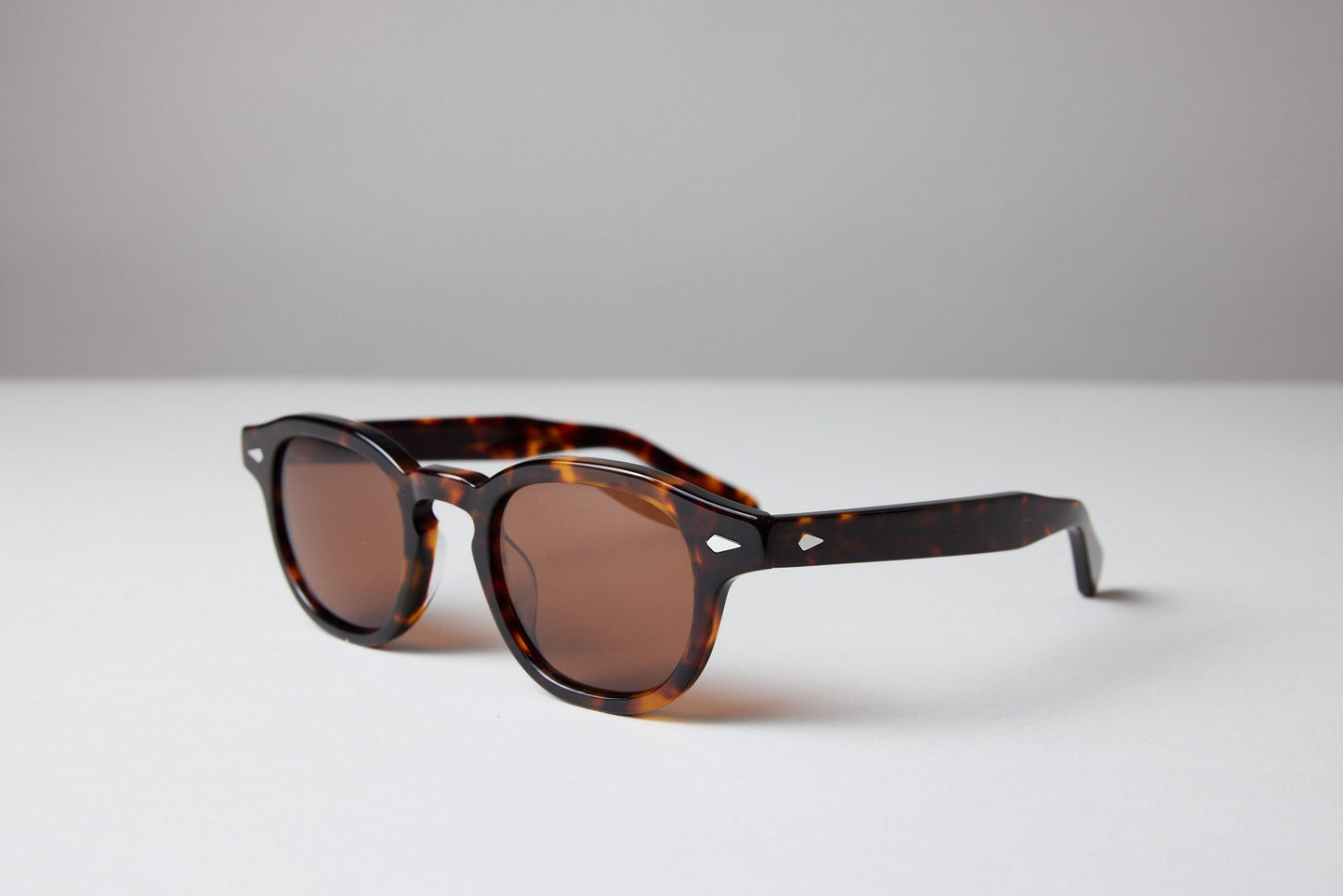 Large - NEW YORK EYERISH, Causeway. Brown Tortoise Shell Frame with Amber Lenses