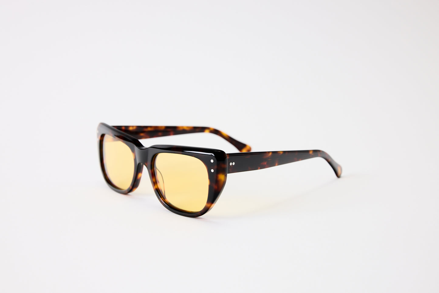 NEW YORK EYERISH, Bundorans. Dark Tortoise with Yellow Lenses
