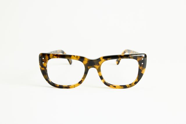 NEW YORK EYERISH, Bundorans. Rx Prescription Lenses with Light Tortoise Frames