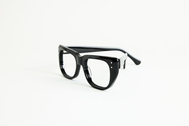 NEW YORK EYERISH, Bundorans. Rx Prescription Lenses with Black Frames