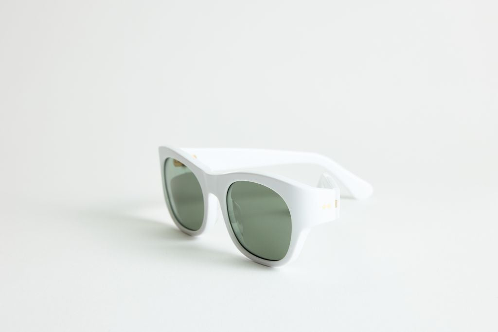 NEW YORK EYERISH, Westports. Ice White Frames with G24 Lenses