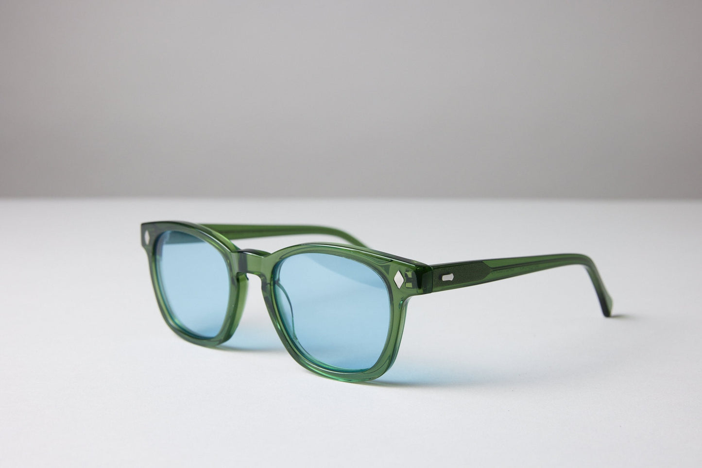 NEW YORK EYERISH, Castlerock. Bottle Green Frame with Baby Blue Lenses