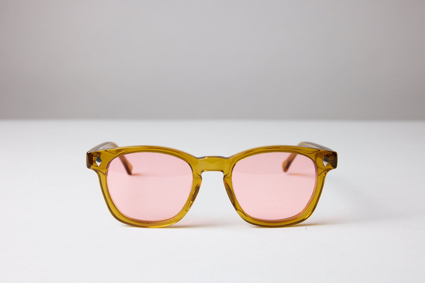 NEW YORK EYERISH, Castlerock. Caramel Frame with Rose Colored Lenses